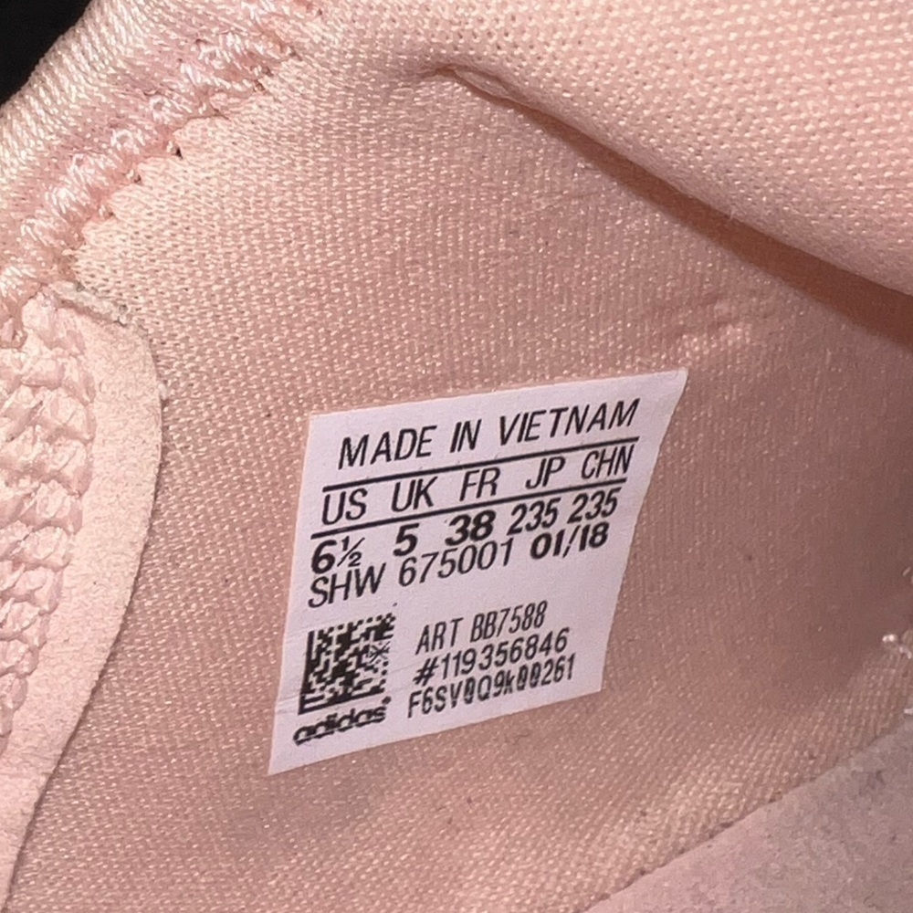 Adidas NMD R1 - Picture 5 of 5